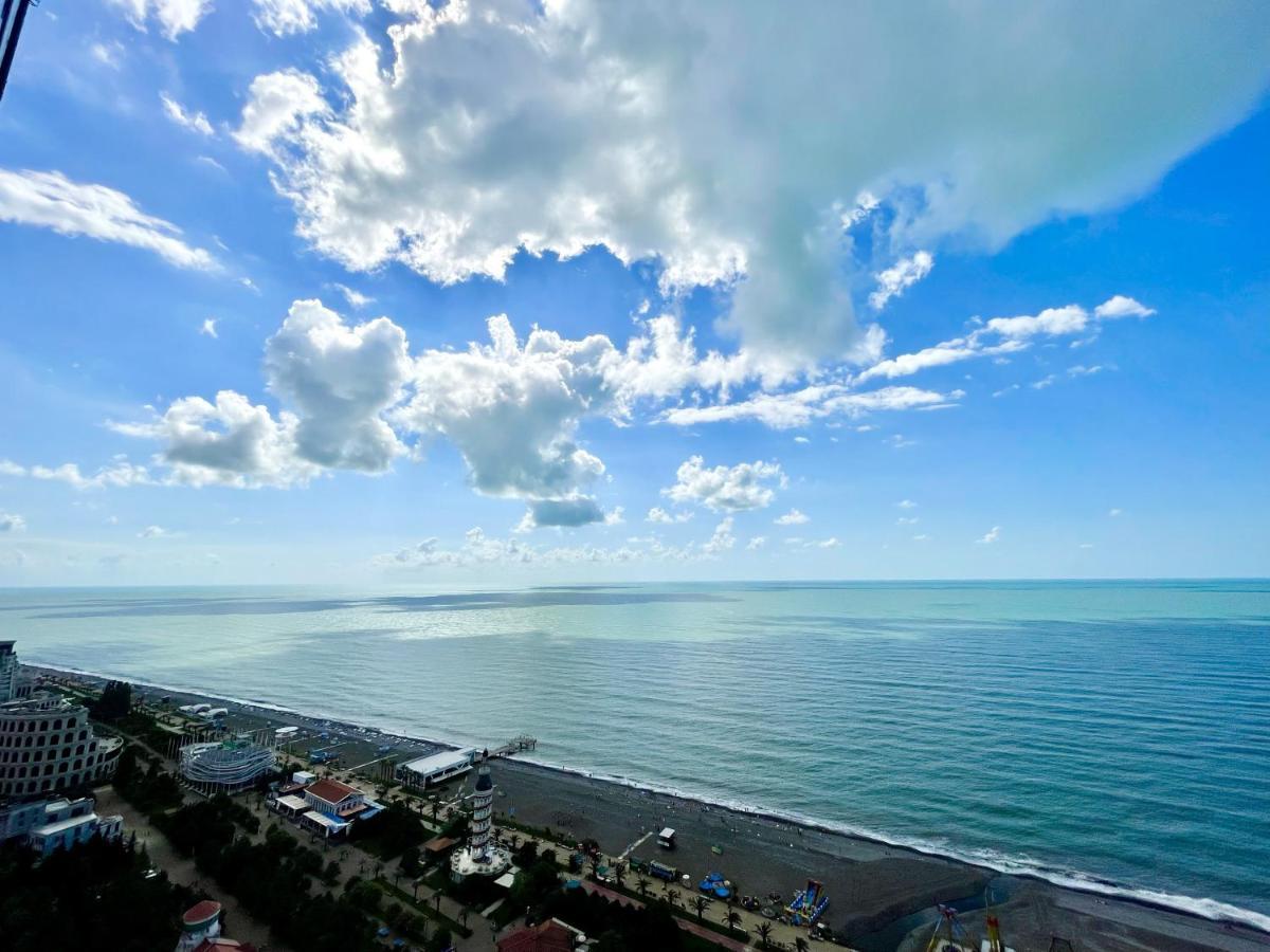 Orbi City Hotel Sea View Batumi Exterior photo