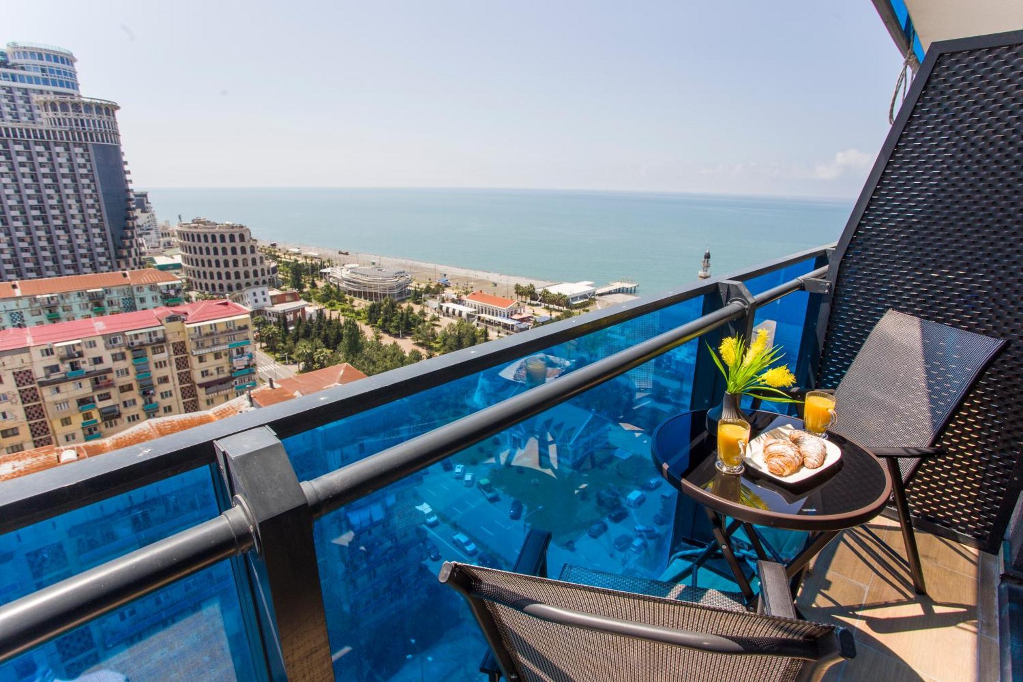 Orbi City Hotel Sea View Batumi Exterior photo